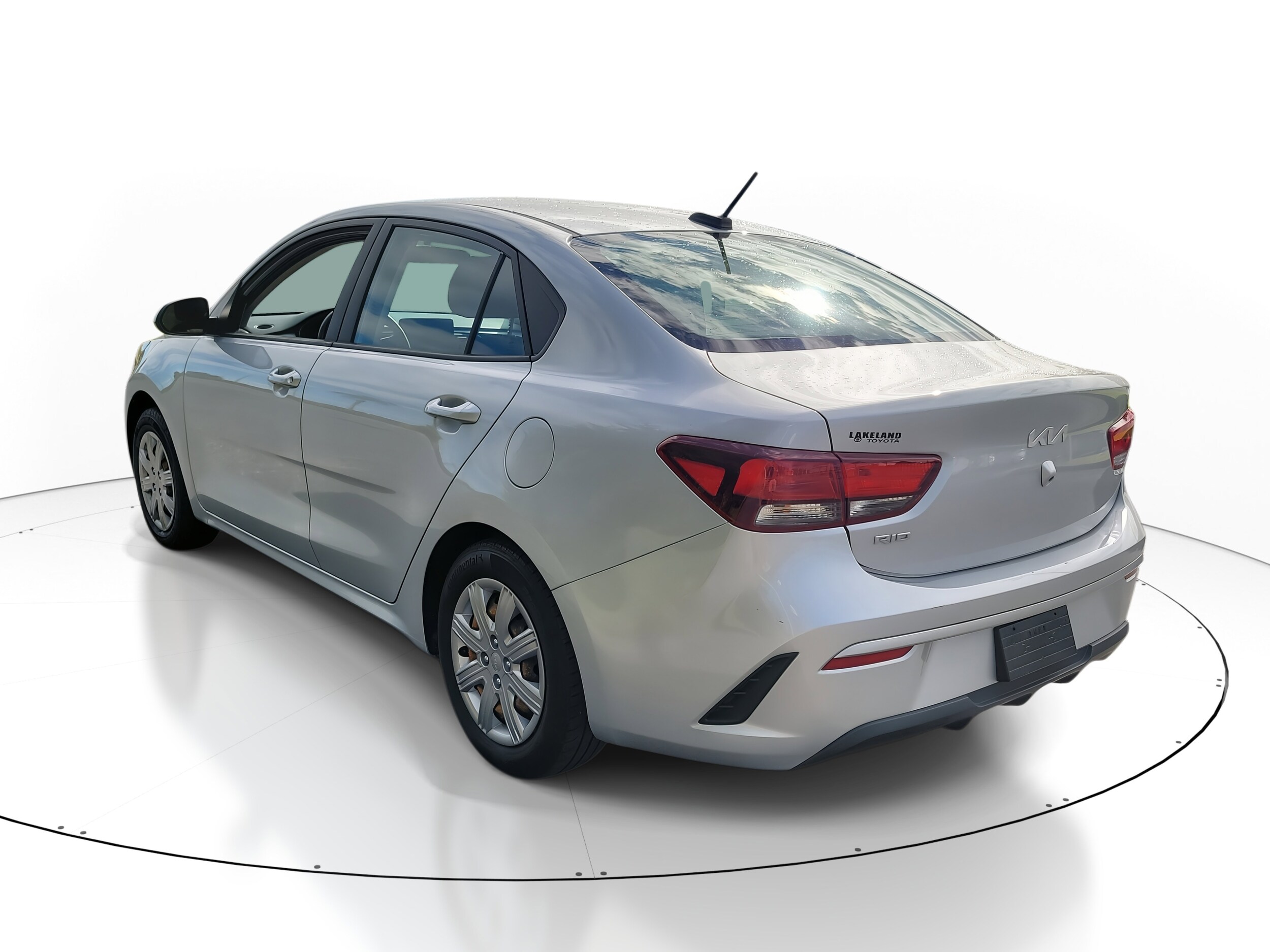 2022 Kia Rio S photo 4