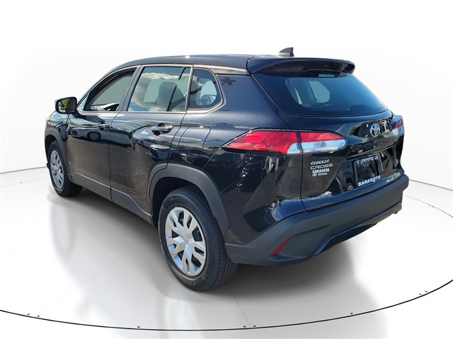 2024 Toyota Corolla Cross L photo 4