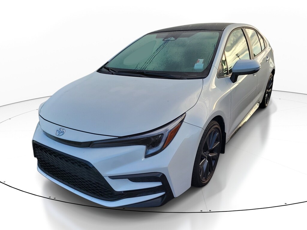 Used 2026 Toyota Corolla SE Sedan