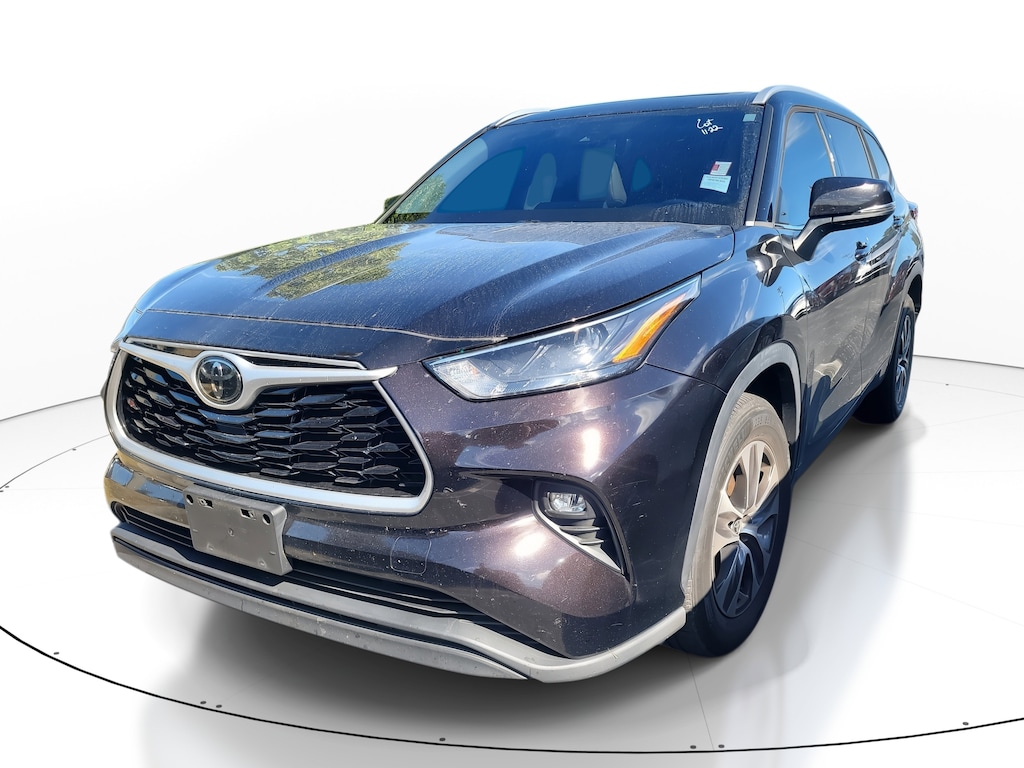 2022 Toyota Highlander XLE photo 4