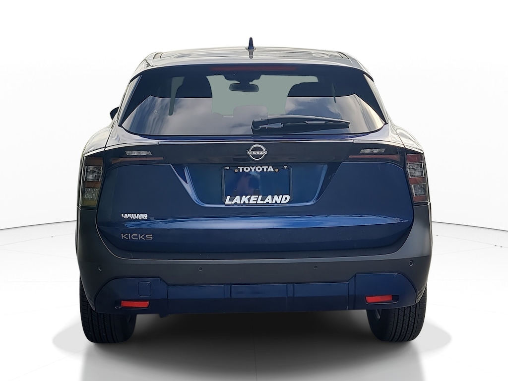 Used 2025 Nissan Kicks SV SUV