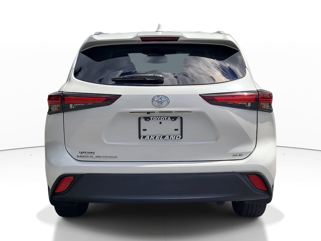 Certified 2024 Toyota Highlander XLE SUV