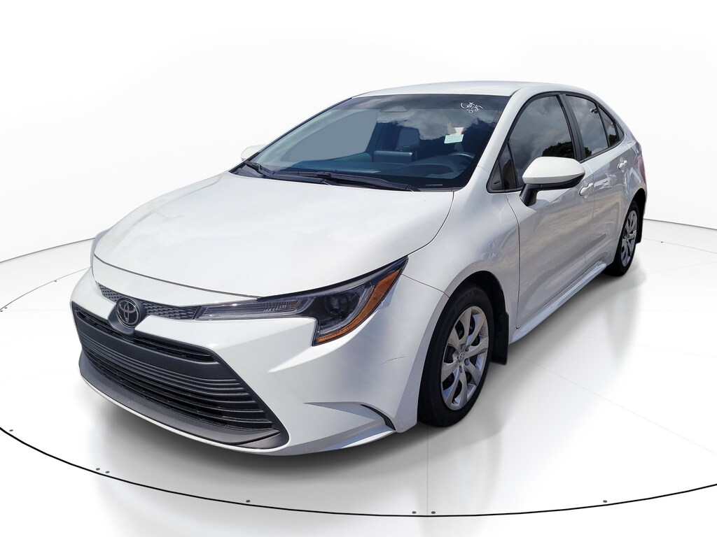 Used 2025 Toyota Corolla LE Sedan