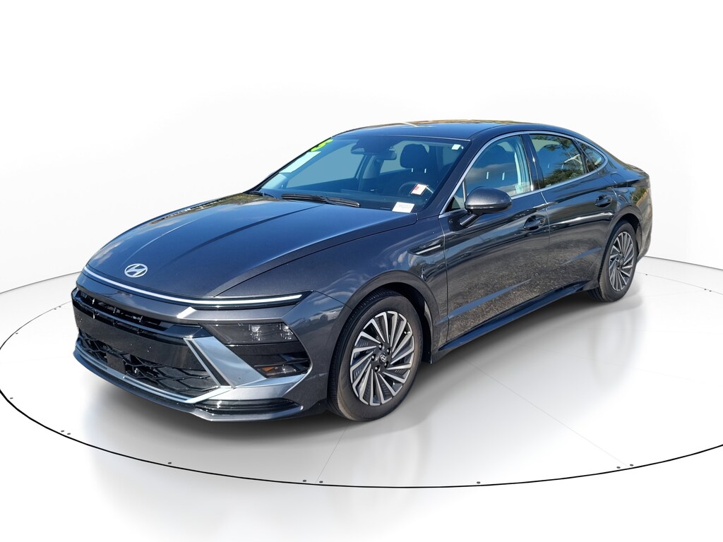 Used 2025 Hyundai Sonata Hybrid SEL Sedan