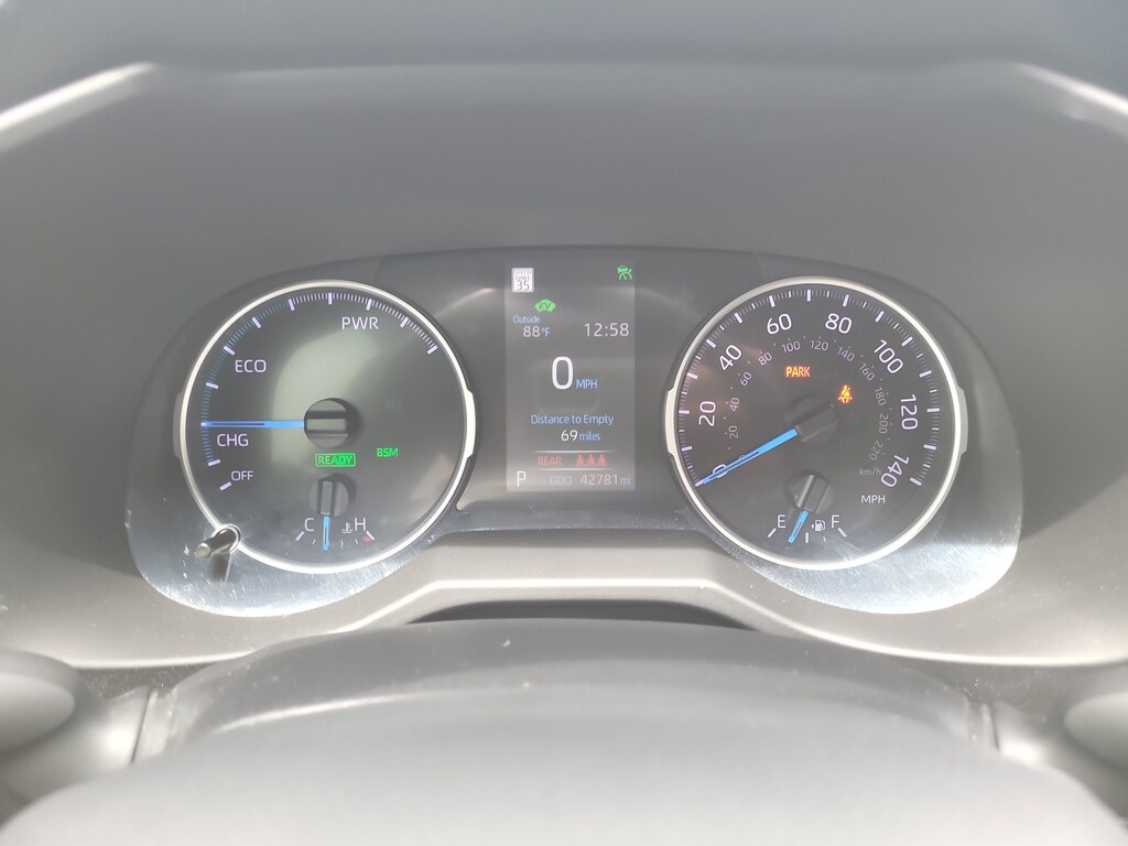 2022 Toyota RAV4 Hybrid XLE Premium photo 26
