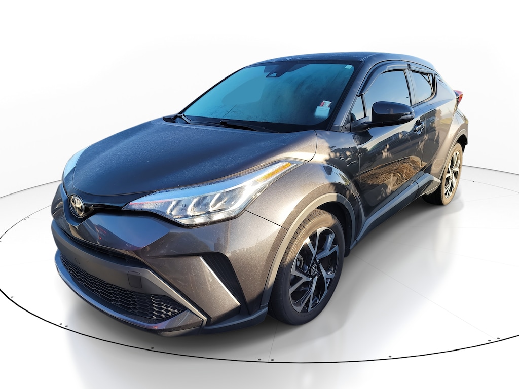 Used 2022 Toyota C-HR XLE SUV