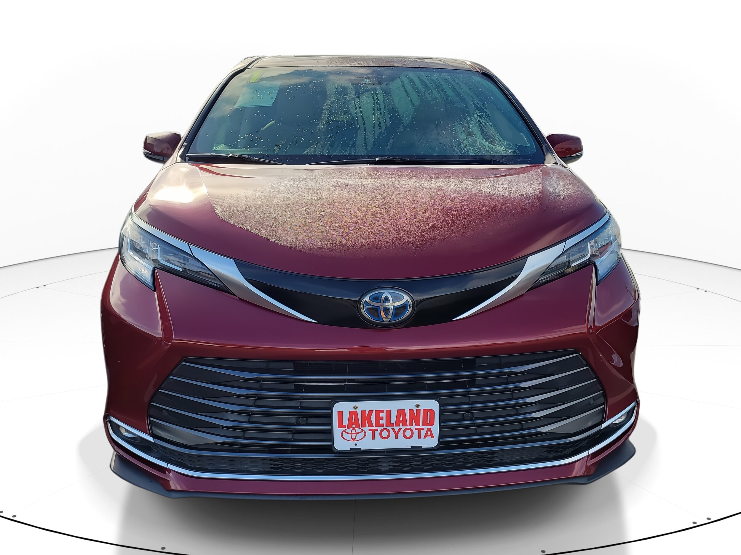 2021 Toyota Sienna Limited photo 2