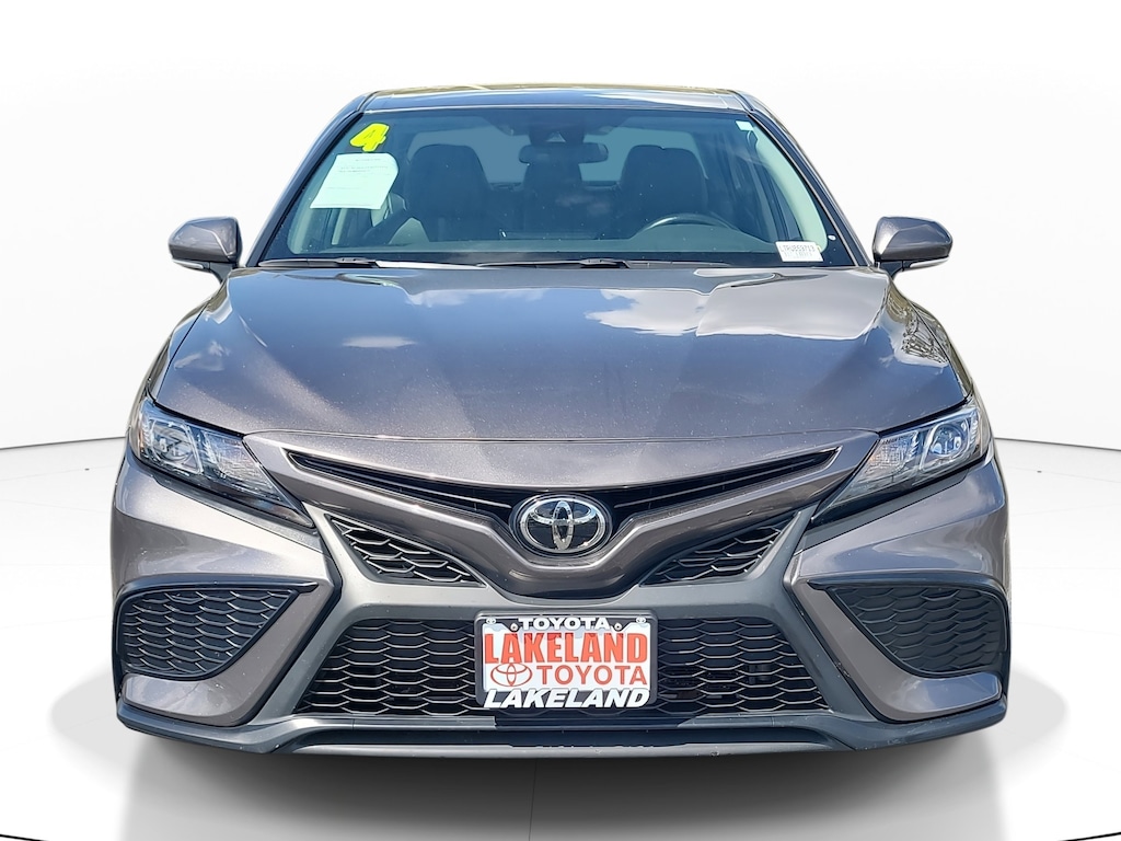 Used 2024 Toyota Camry SE Sedan
