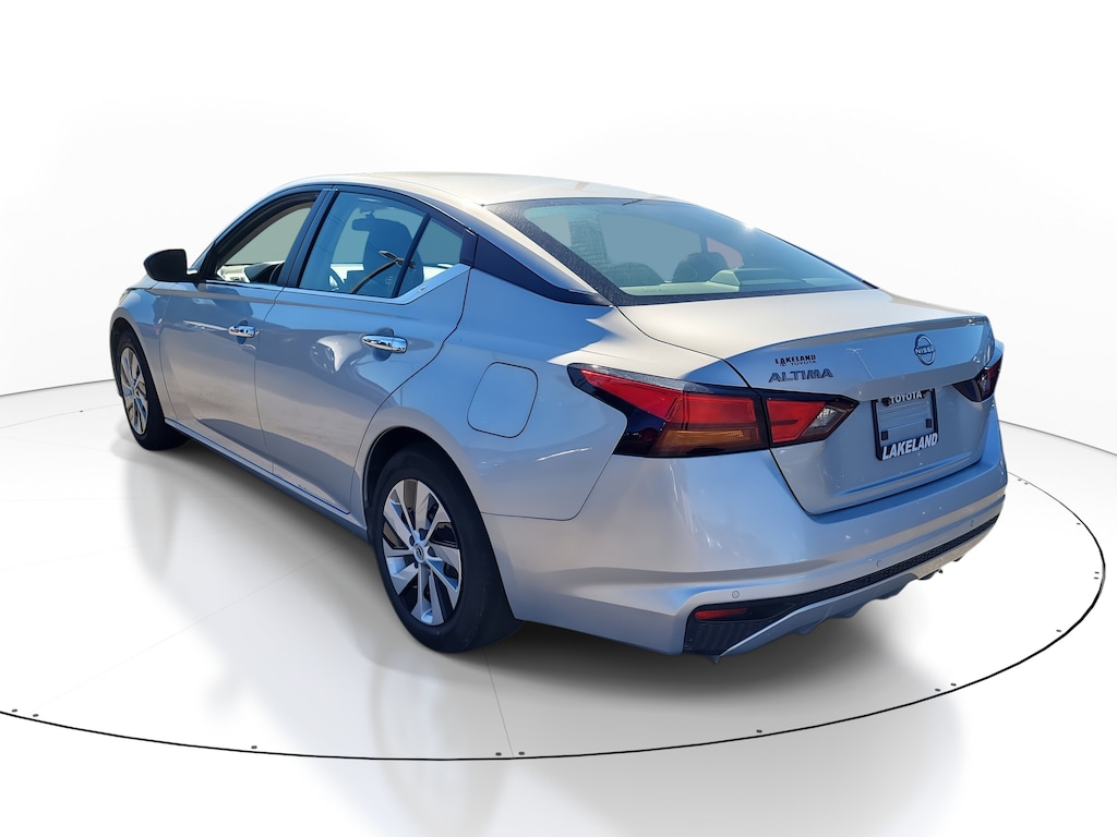 Used 2024 Nissan Altima 2.5 S Sedan