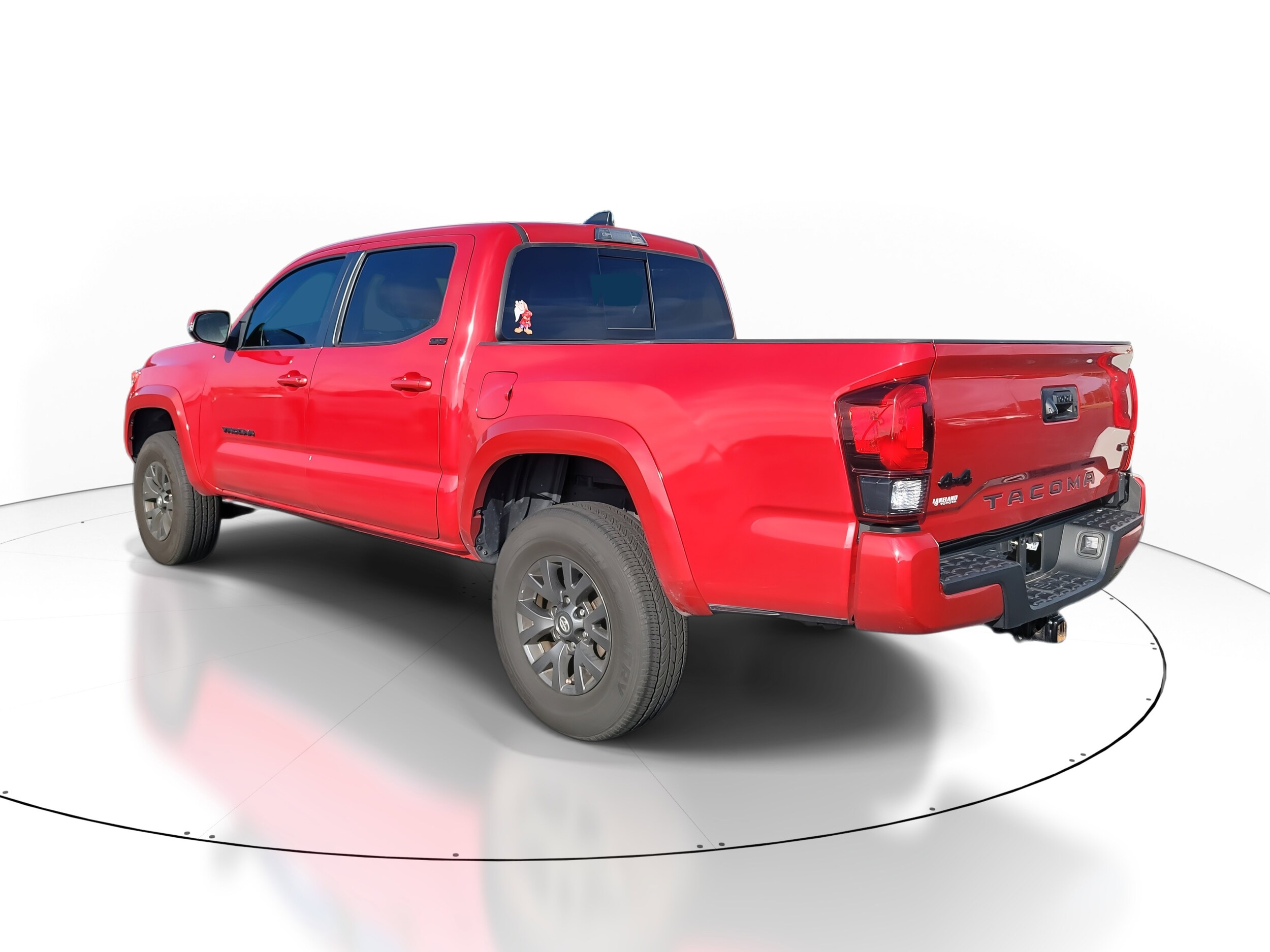 2023 Toyota Tacoma SR5 V6 photo 3