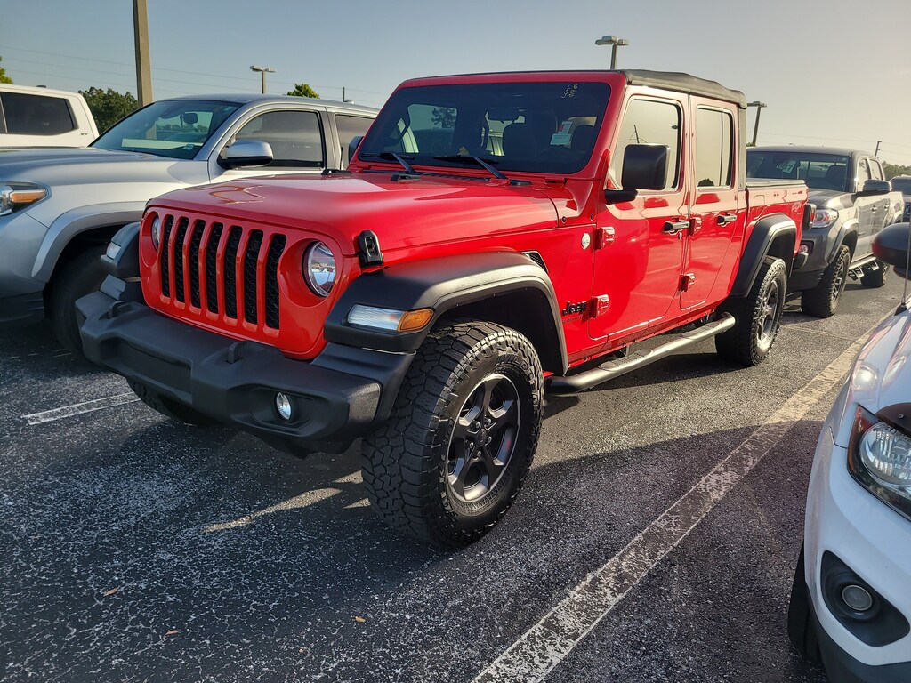 Used 2020 Jeep Gladiator Sport Truck Crew Cab