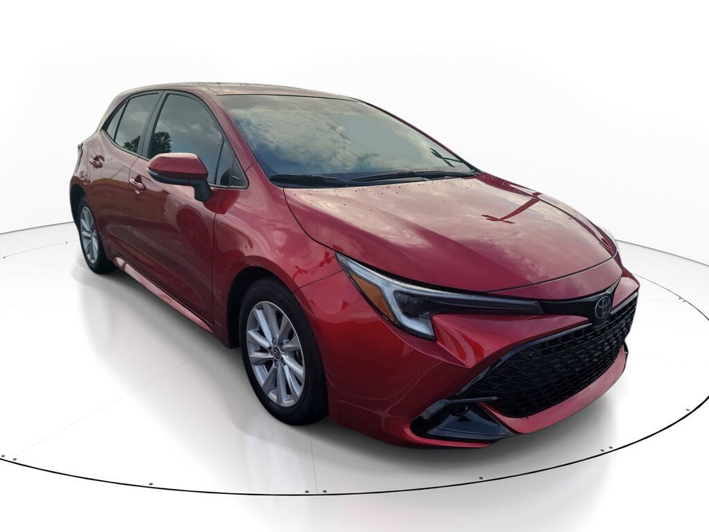 Certified 2025 Toyota Corolla Hatchback SE Hatchback