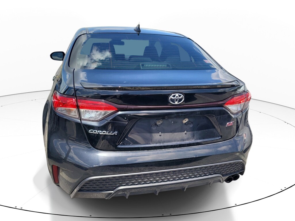 Used 2020 Toyota Corolla SE Sedan