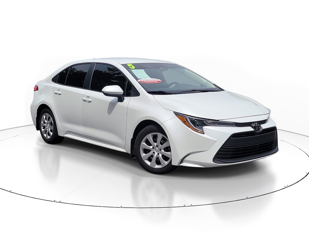 Certified 2025 Toyota Corolla LE Sedan