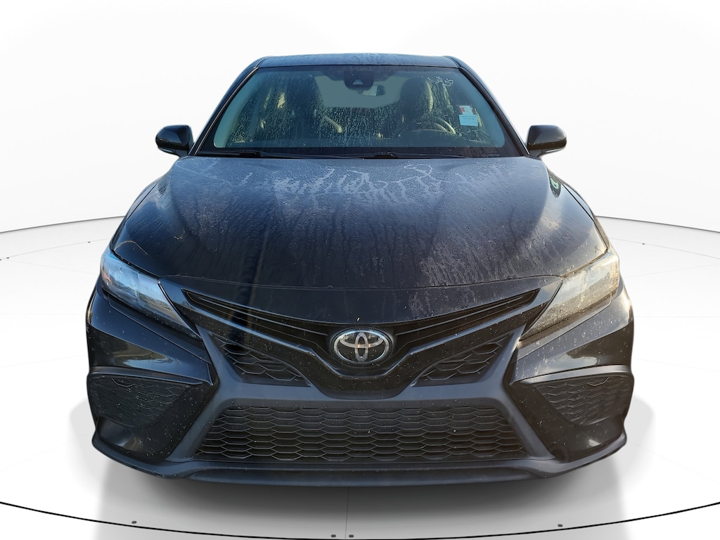 Used 2023 Toyota Camry SE Sedan