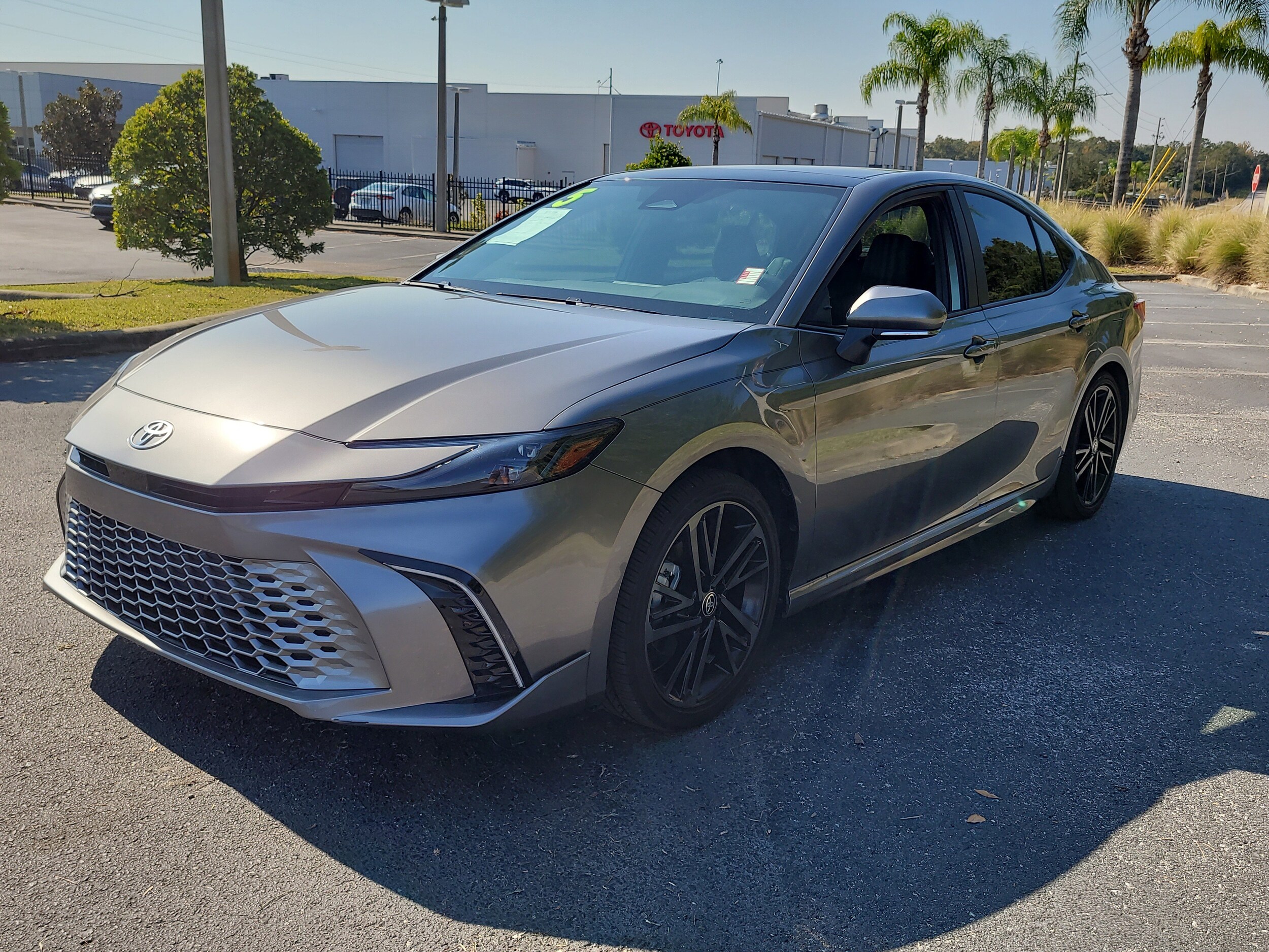 2025 Toyota Camry XSE photo 3