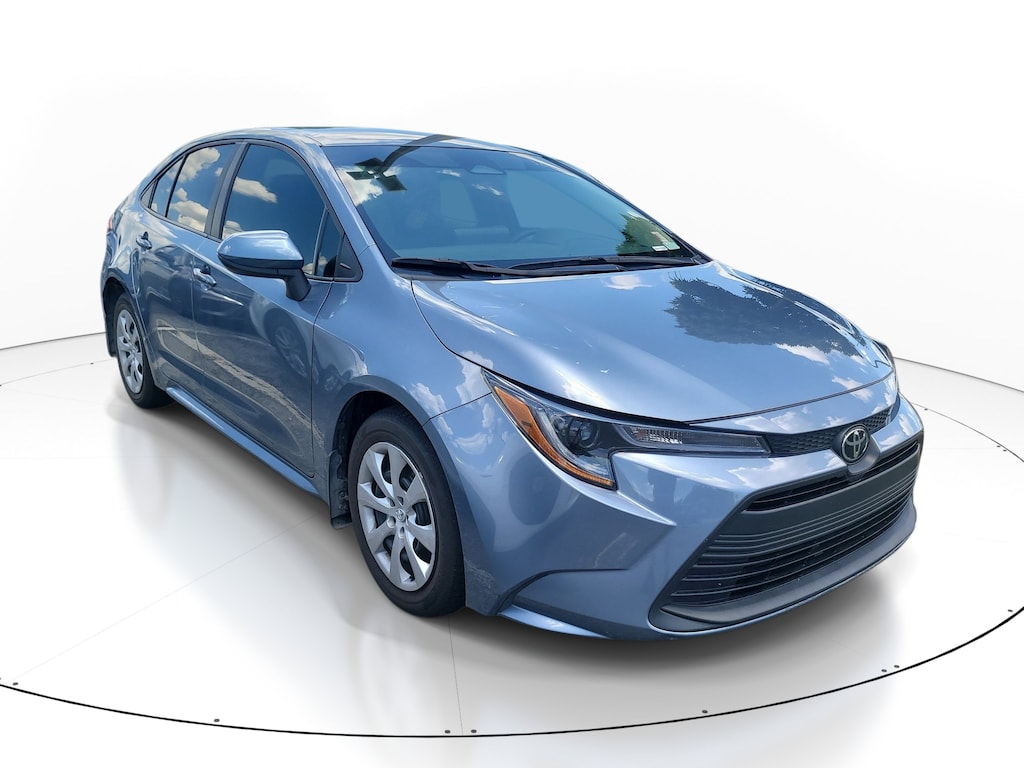 Used 2025 Toyota Corolla LE Sedan