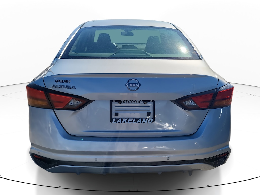 Used 2024 Nissan Altima 2.5 S Sedan