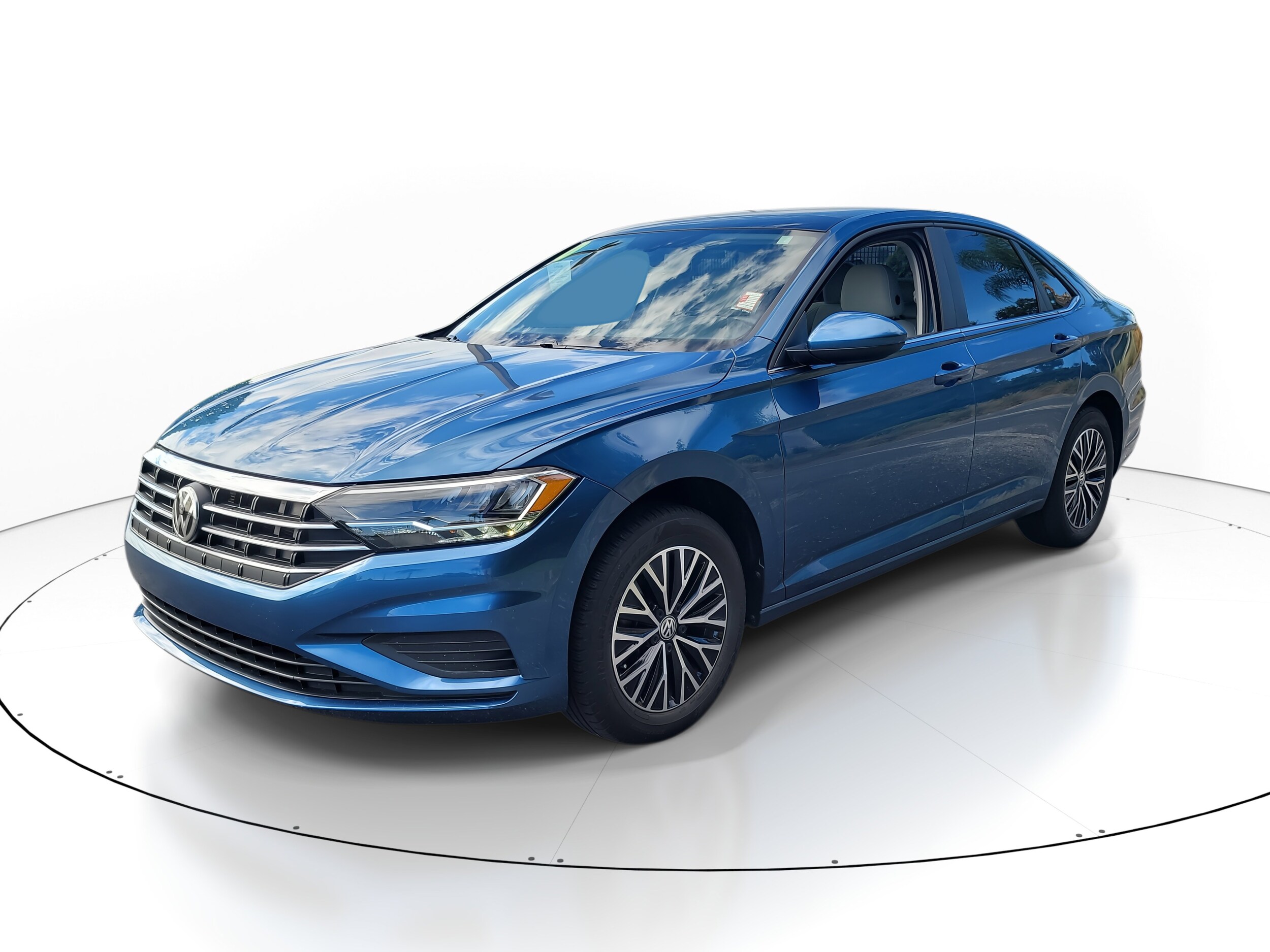 2020 Volkswagen Jetta SE photo 3
