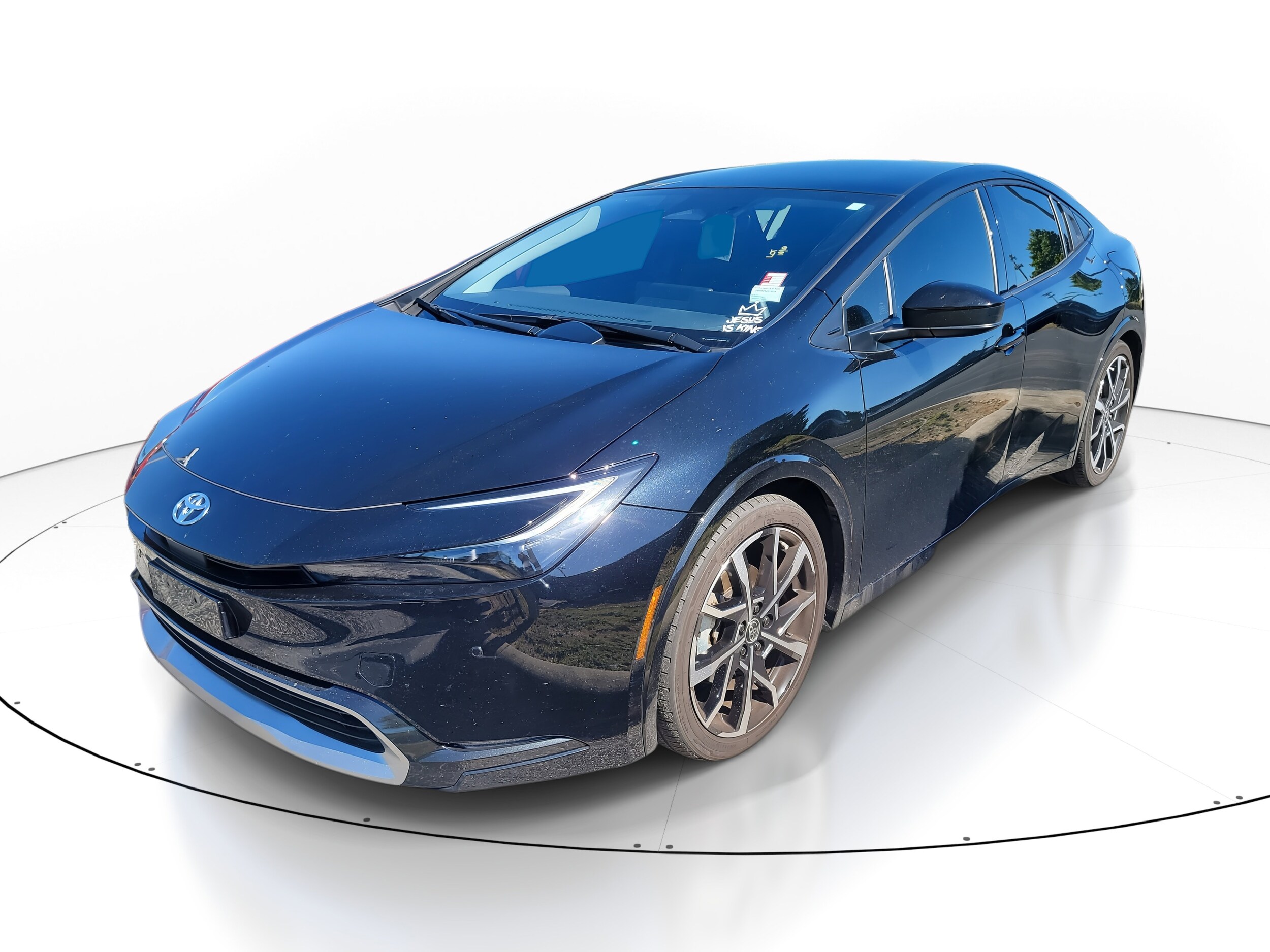 2024 Toyota Prius Prime XSE photo 3