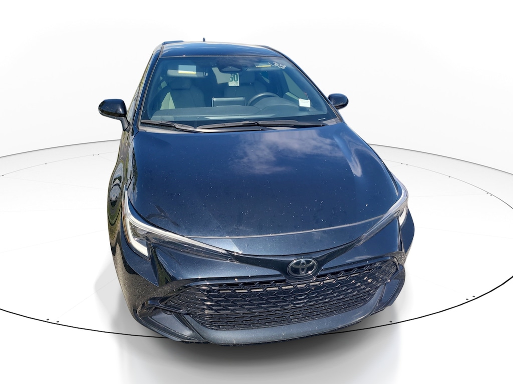 Used 2025 Toyota Corolla Hatchback SE Hatchback