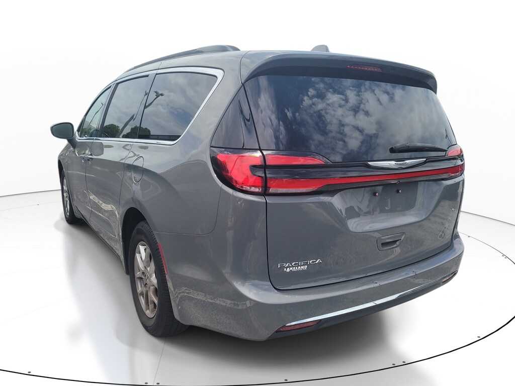 Used 2022 Chrysler Pacifica Touring L Van Passenger Van