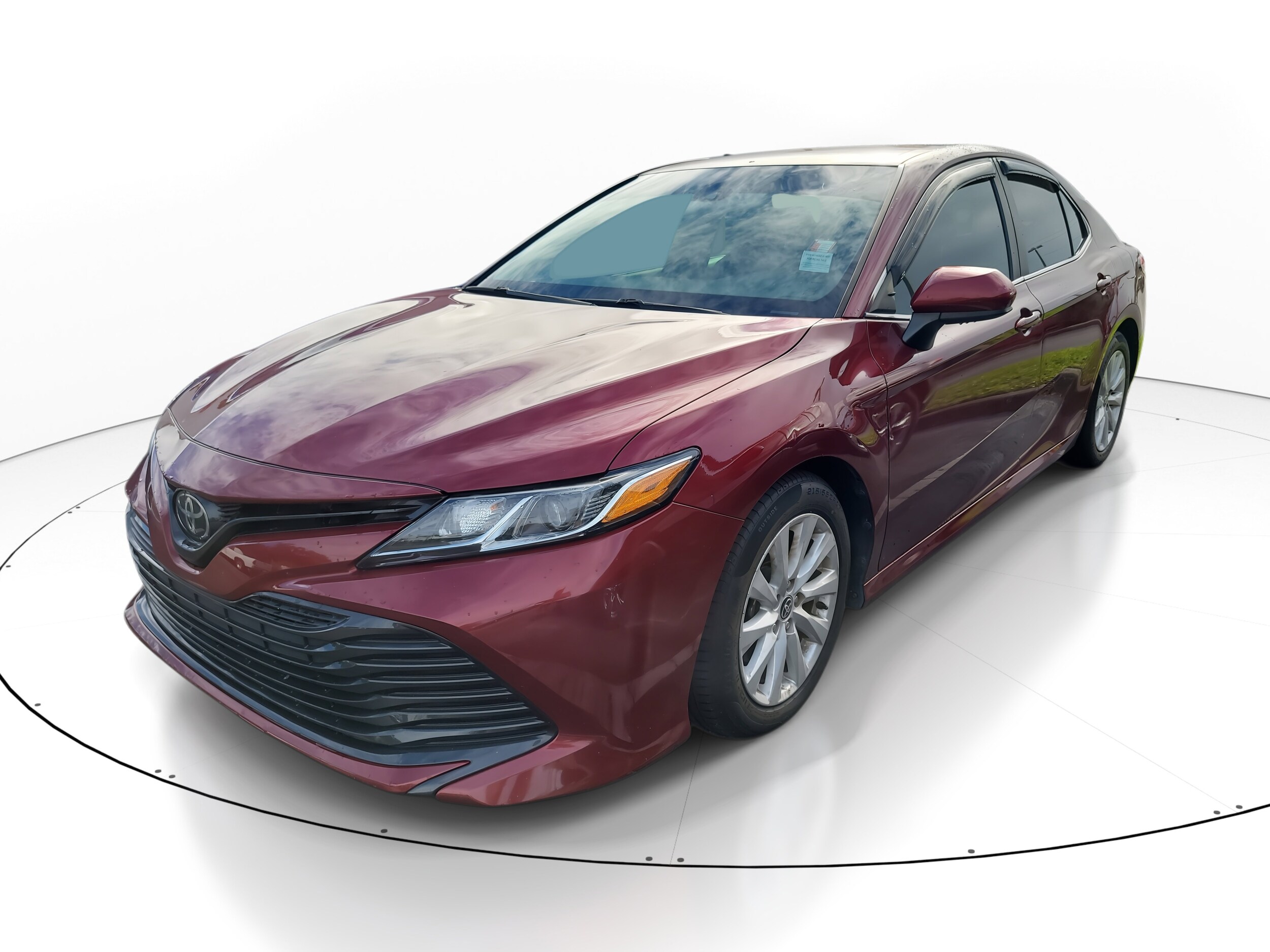 2020 Toyota Camry LE photo 3
