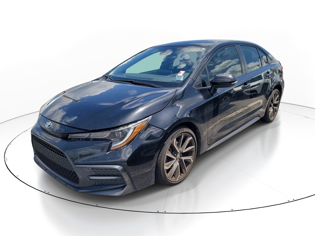 Used 2020 Toyota Corolla SE Sedan
