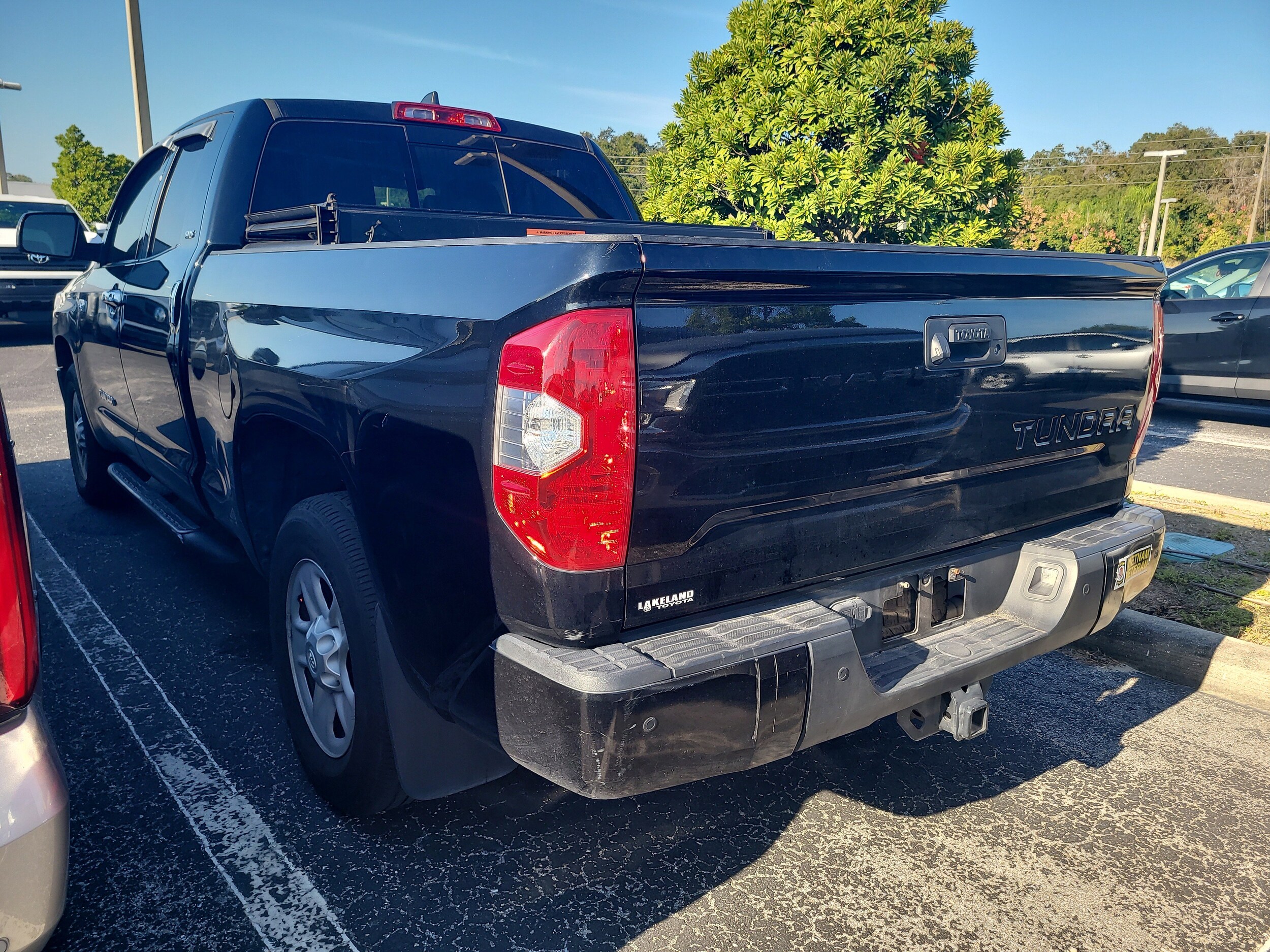 2021 Toyota Tundra SR5 Double Cab photo 2