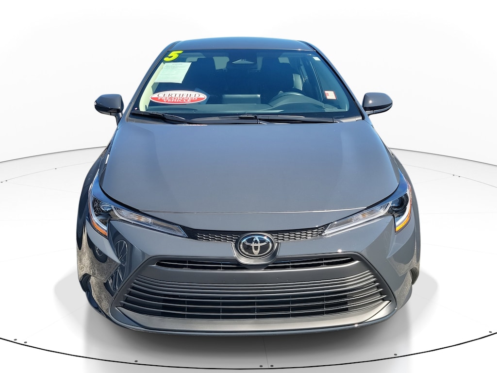 Used 2025 Toyota Corolla LE Sedan