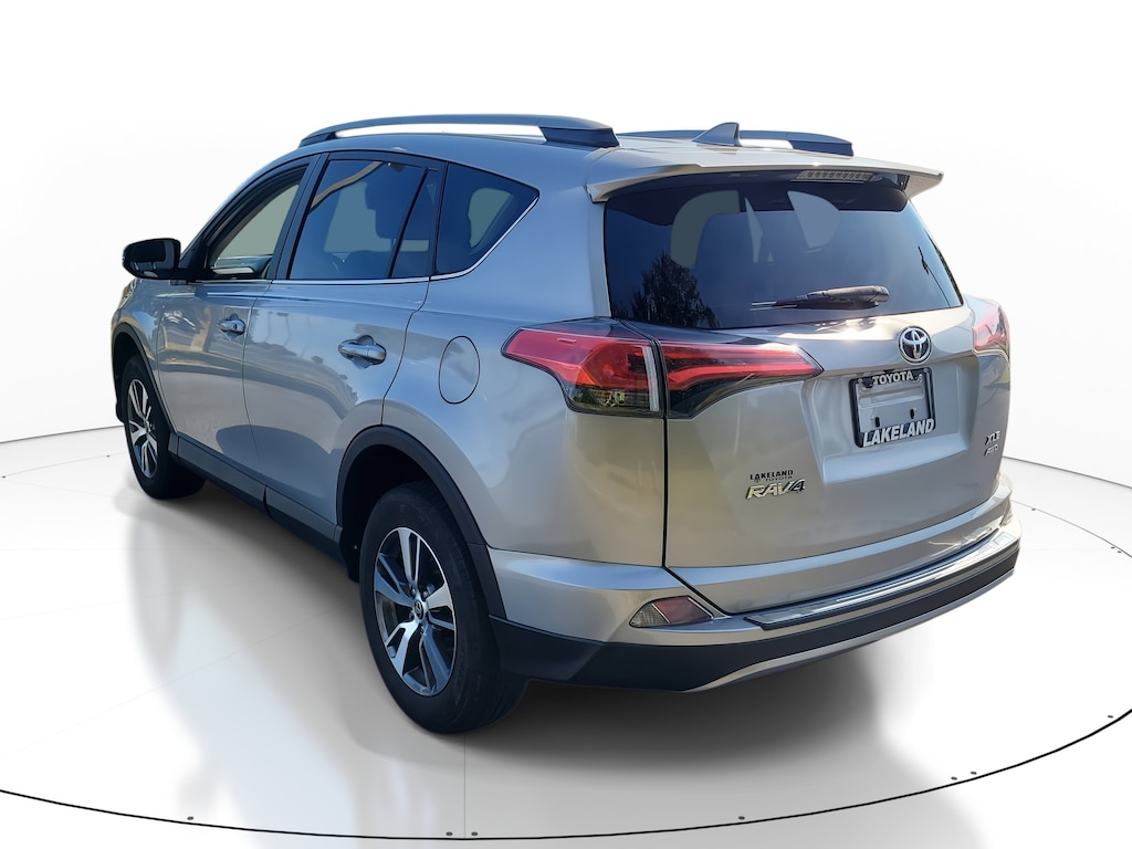 Used 2018 Toyota RAV4 XLE SUV