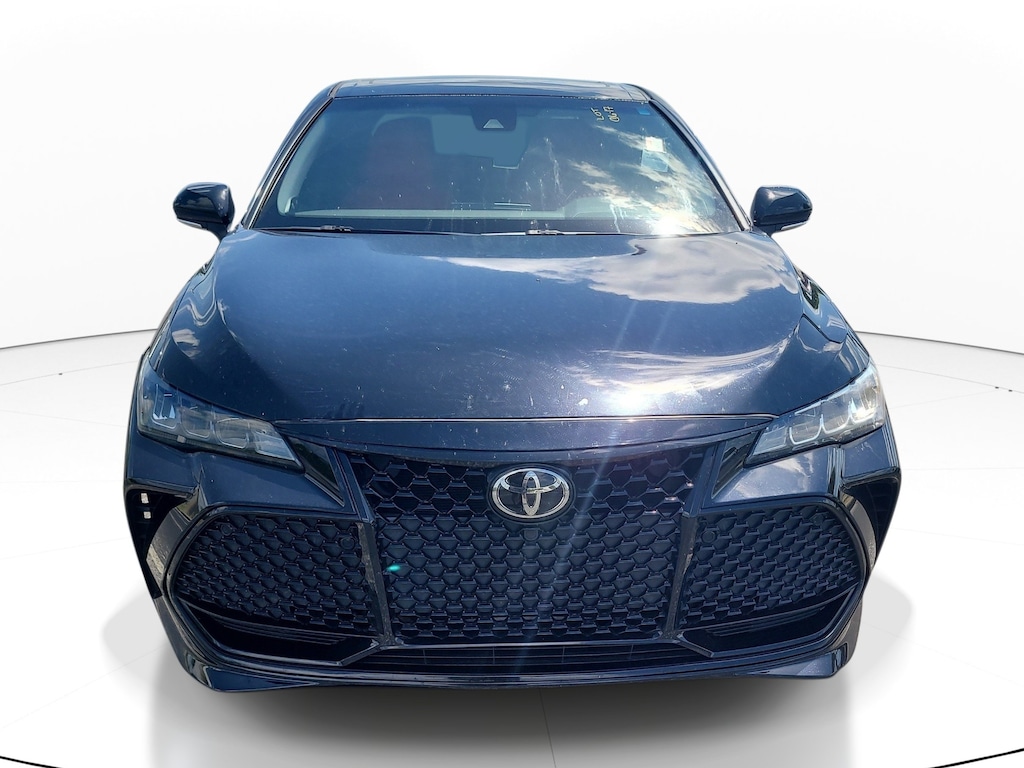 Used 2019 Toyota Avalon XLE Sedan