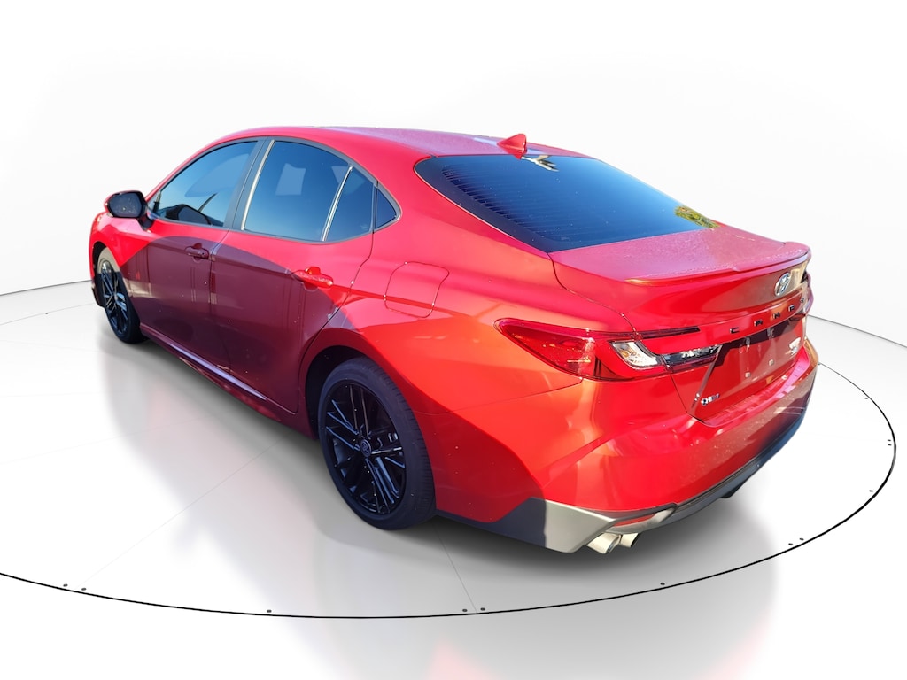 Used 2025 Toyota Camry SE Sedan