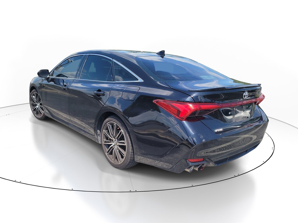 Used 2019 Toyota Avalon XLE Sedan