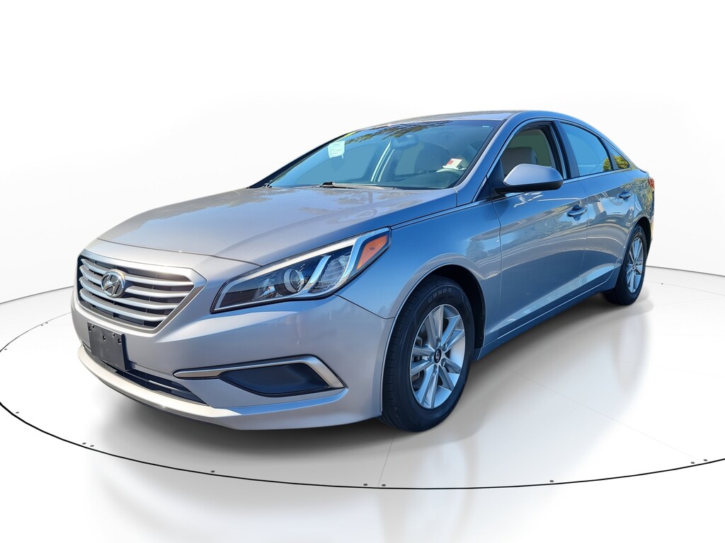2017 Hyundai Sonata SE photo 3