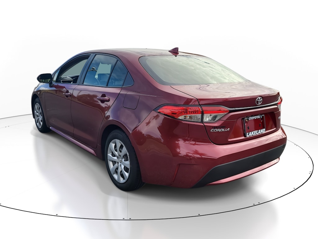 Used 2022 Toyota Corolla LE Sedan
