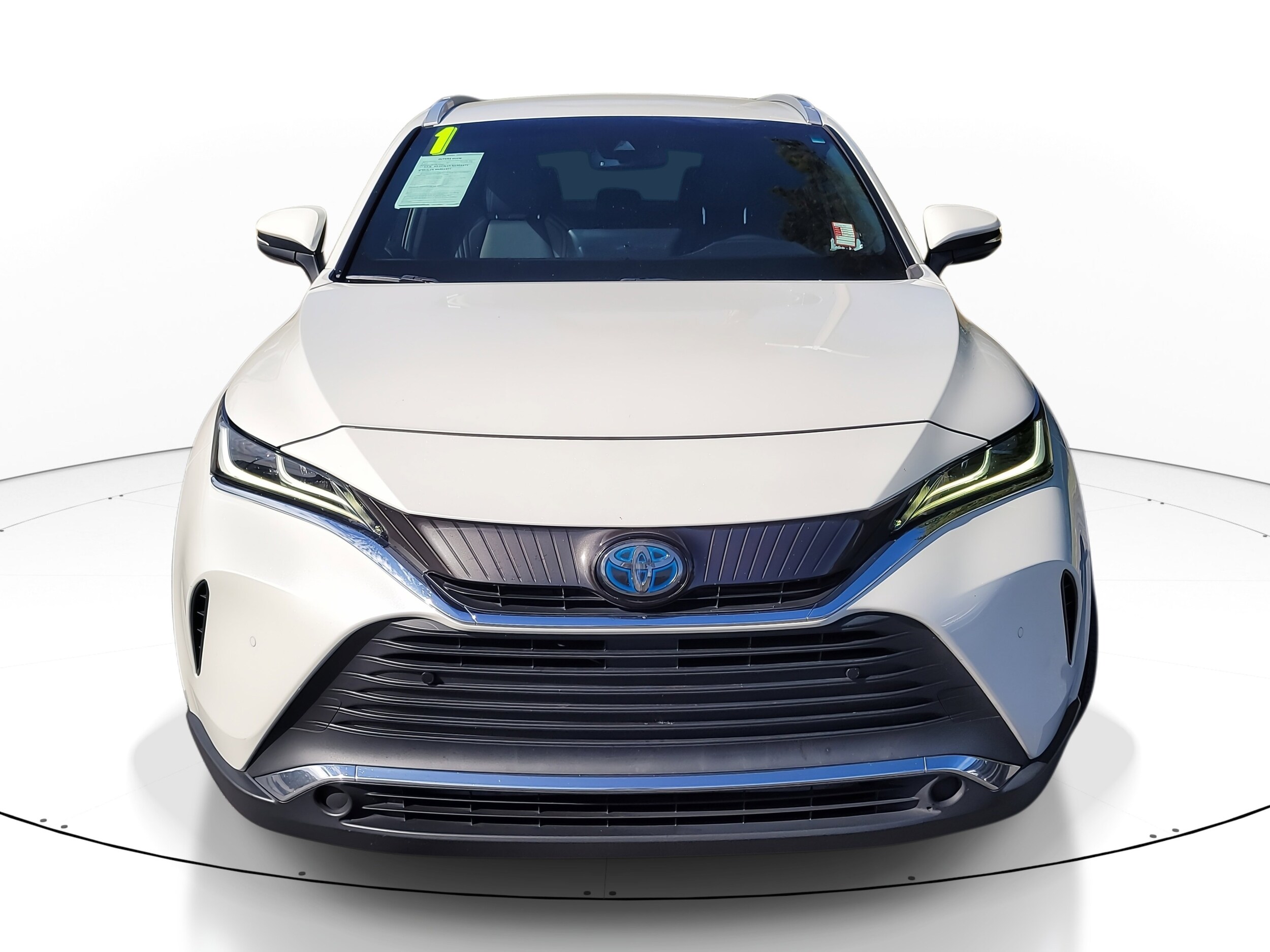 2021 Toyota Venza XLE photo 2