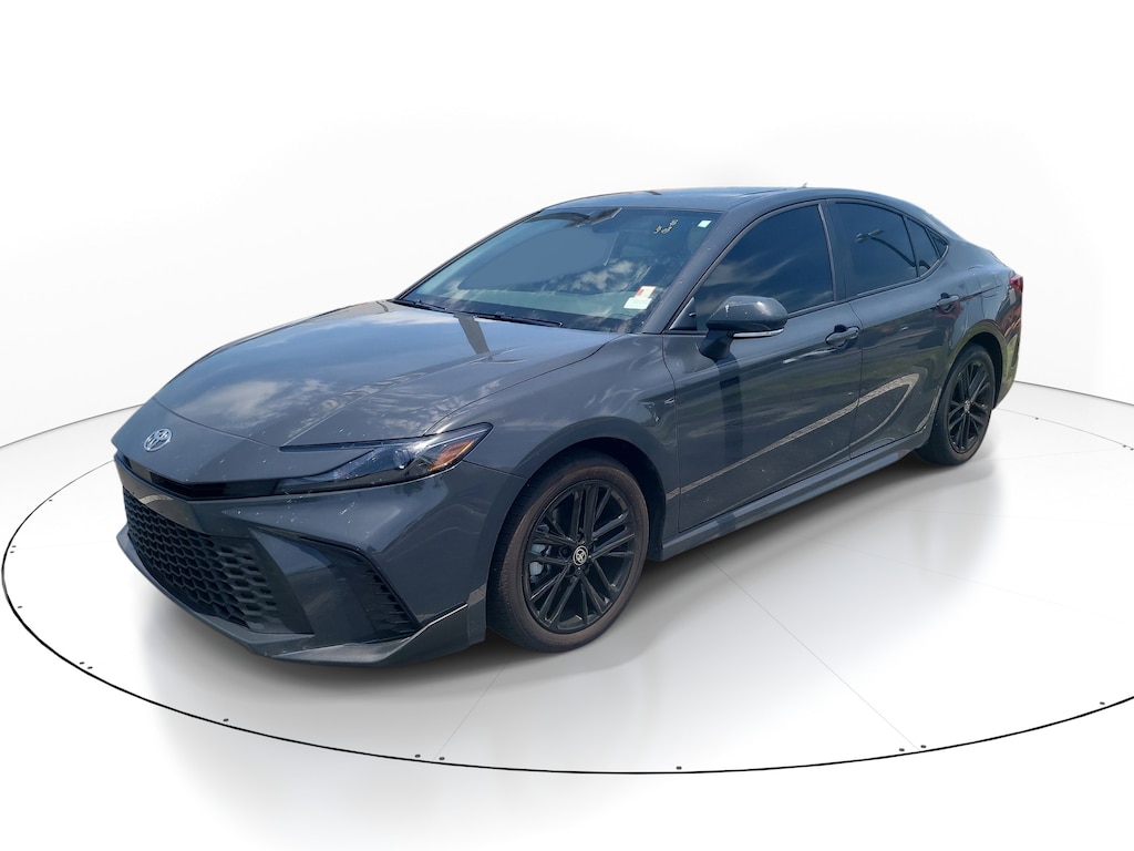 Used 2025 Toyota Camry SE Sedan
