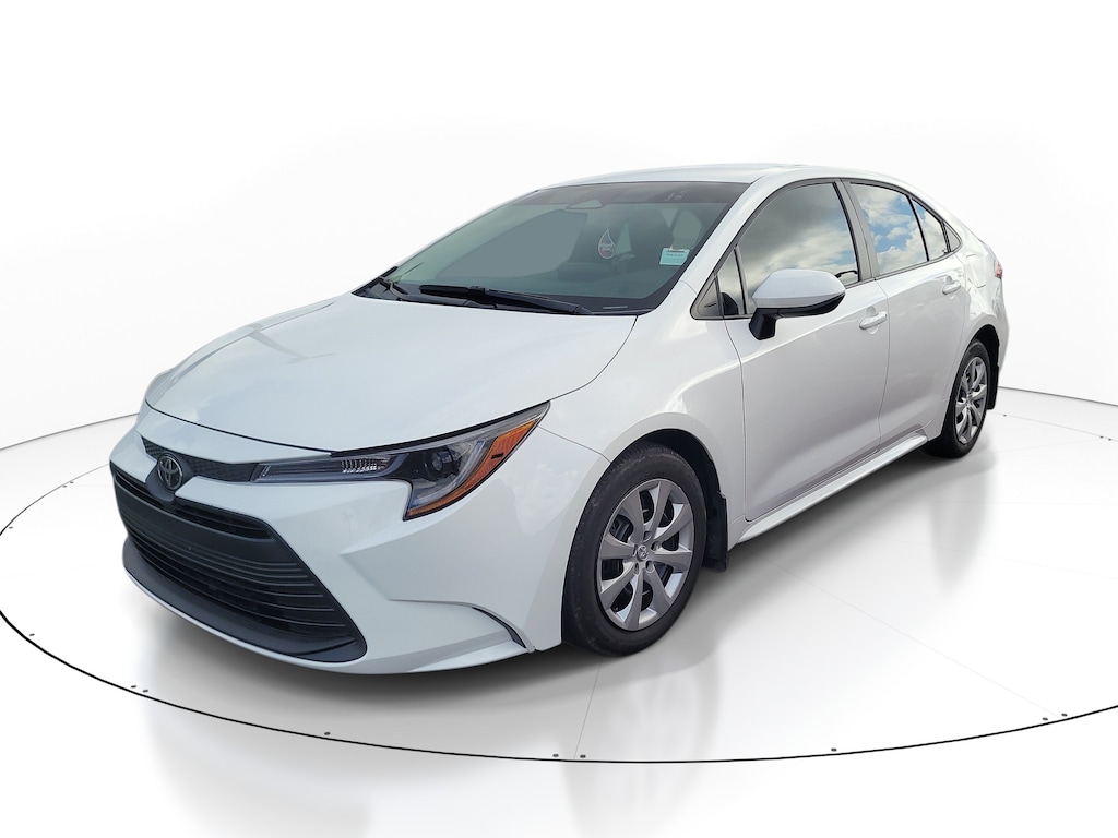 Used 2026 Toyota Corolla LE Sedan