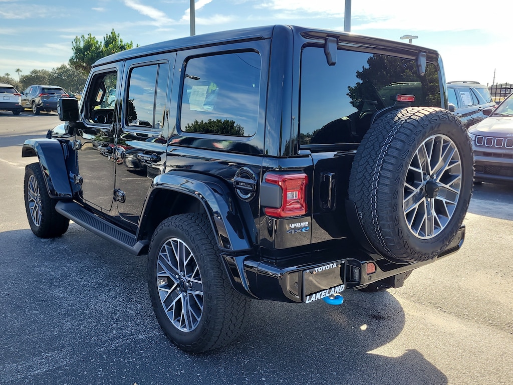 Used 2024 Jeep Wrangler 4xe High Altitude SUV