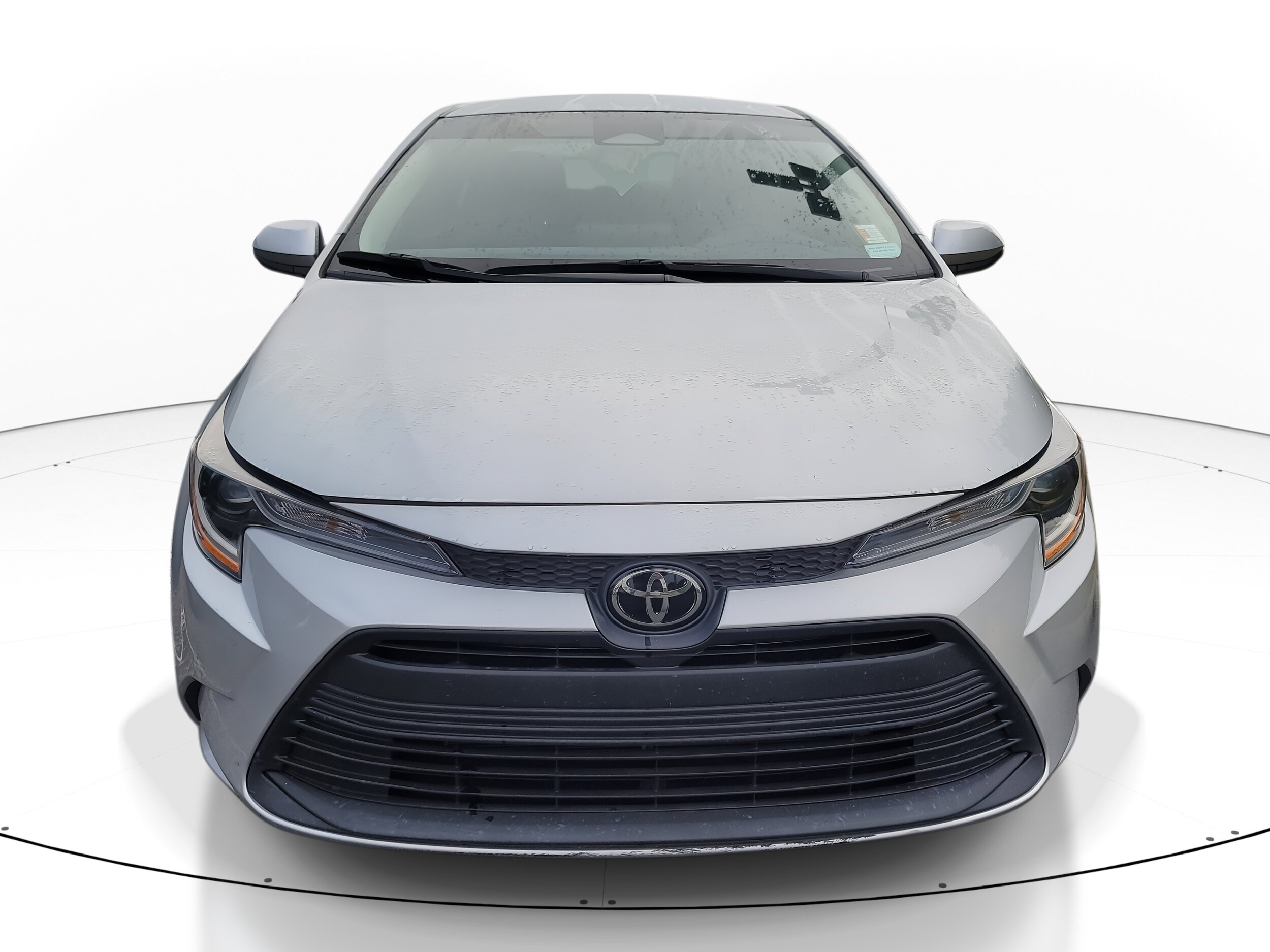 2024 Toyota Corolla LE photo 2