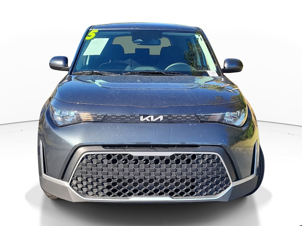 Used 2025 Kia Soul LX Hatchback