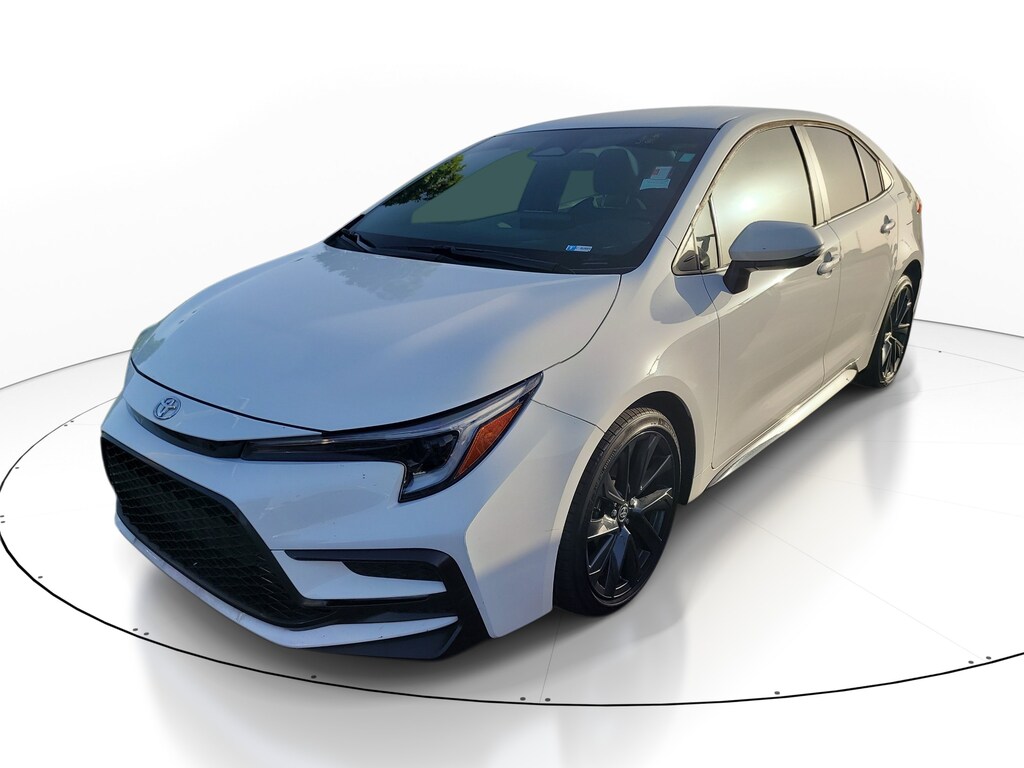 Used 2024 Toyota Corolla SE Sedan