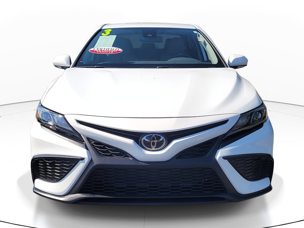 Used 2023 Toyota Camry SE Sedan