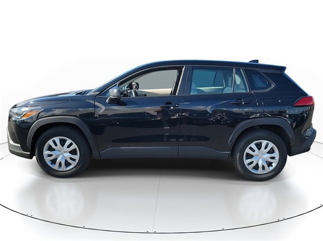 2024 Toyota Corolla Cross L photo 3