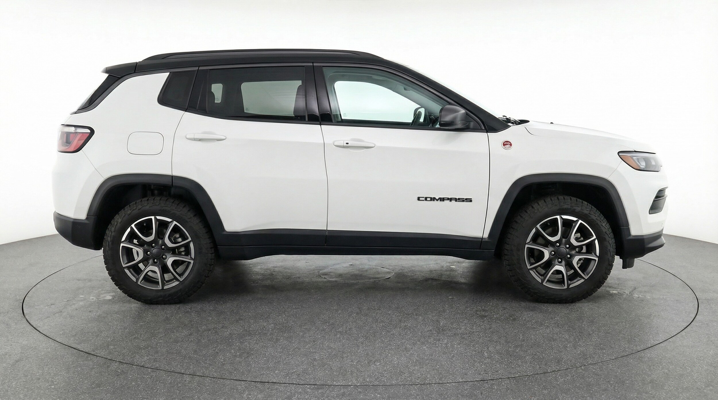 Thumbnail: 2025 Jeep Compass - 8