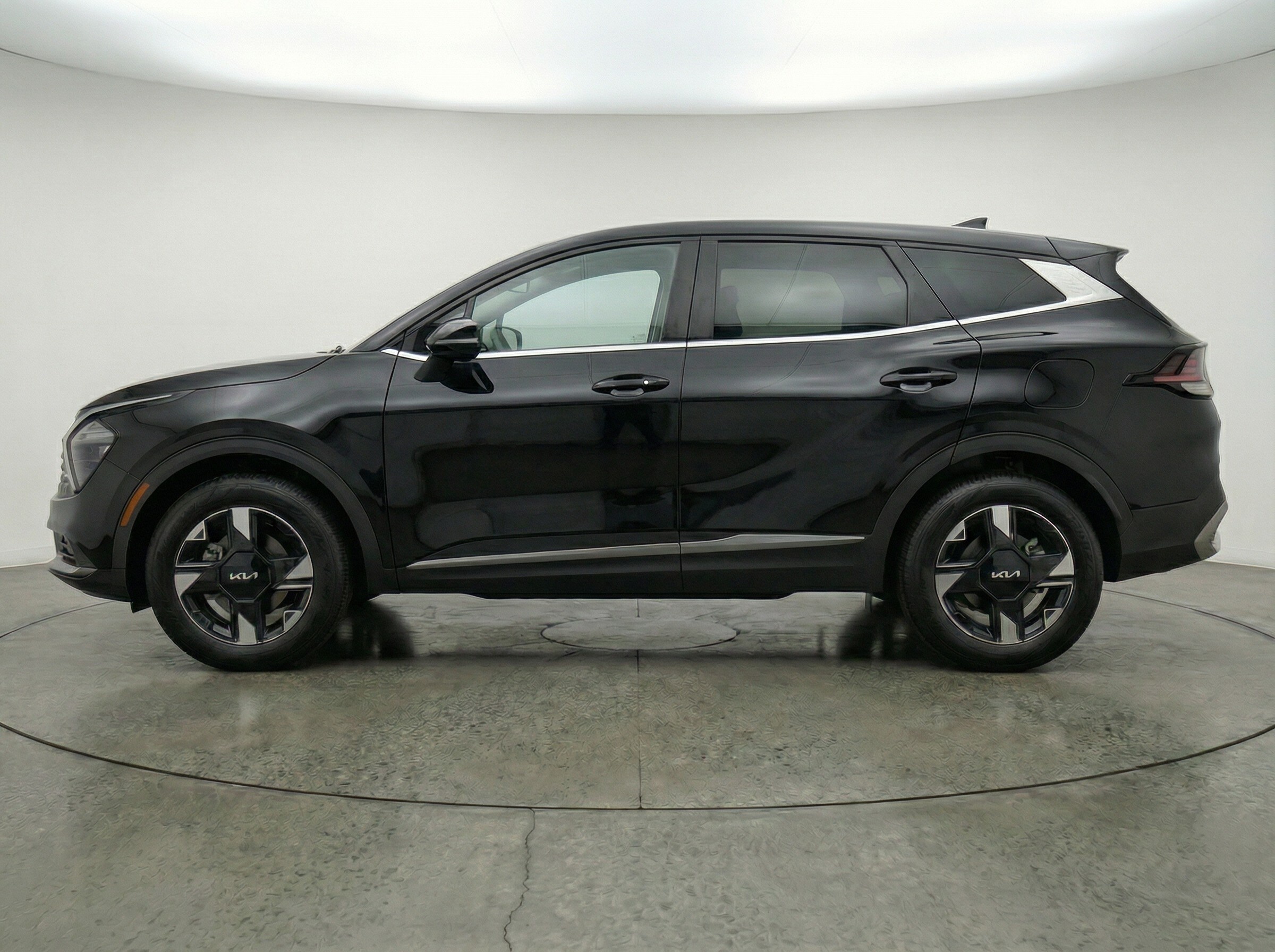 Thumbnail: 2026 Kia Sportage - 4