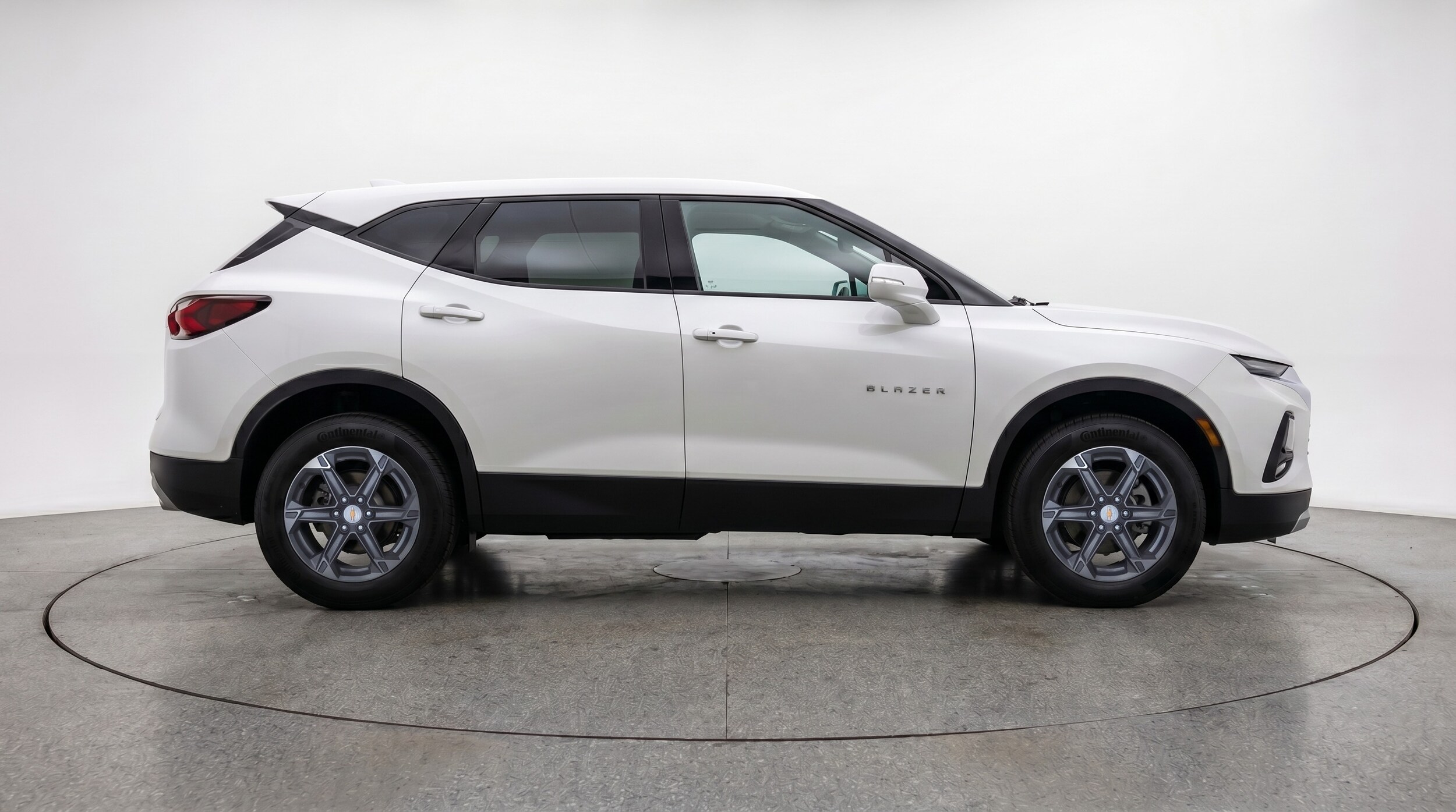 Thumbnail: 2026 Chevrolet Blazer - 8