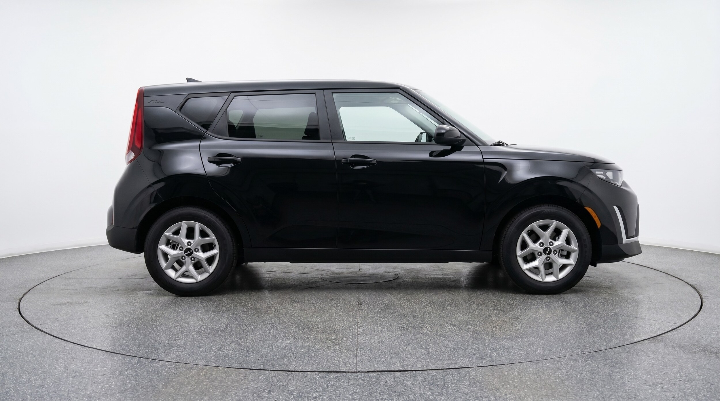 Thumbnail: 2025 Kia Soul - 8