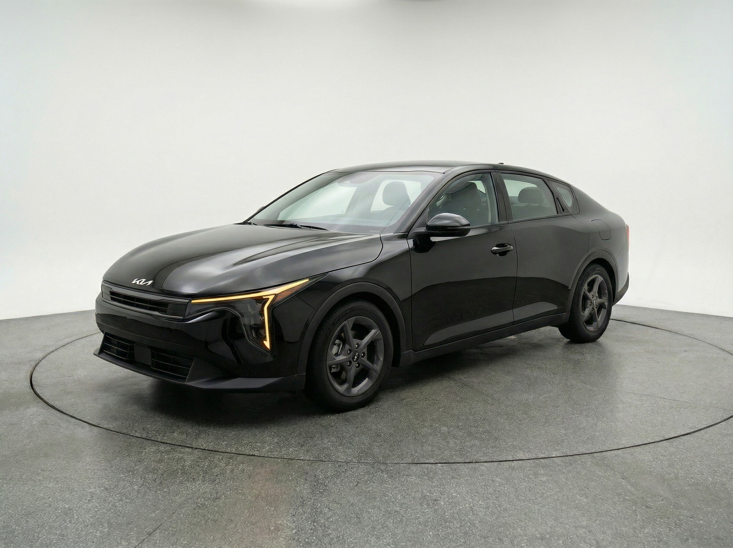 Thumbnail: 2025 Kia K4 - 3